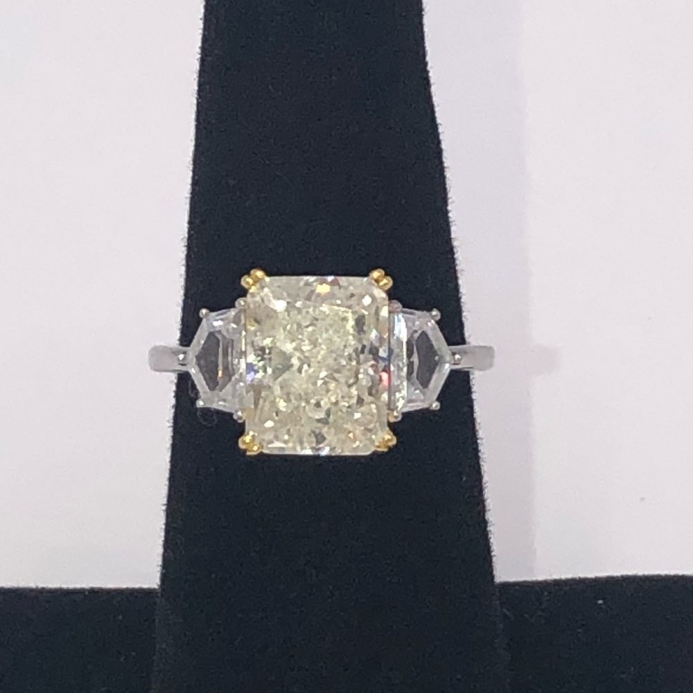 4ct Radiant Cut Champagne Ring - Picture 3 of 14